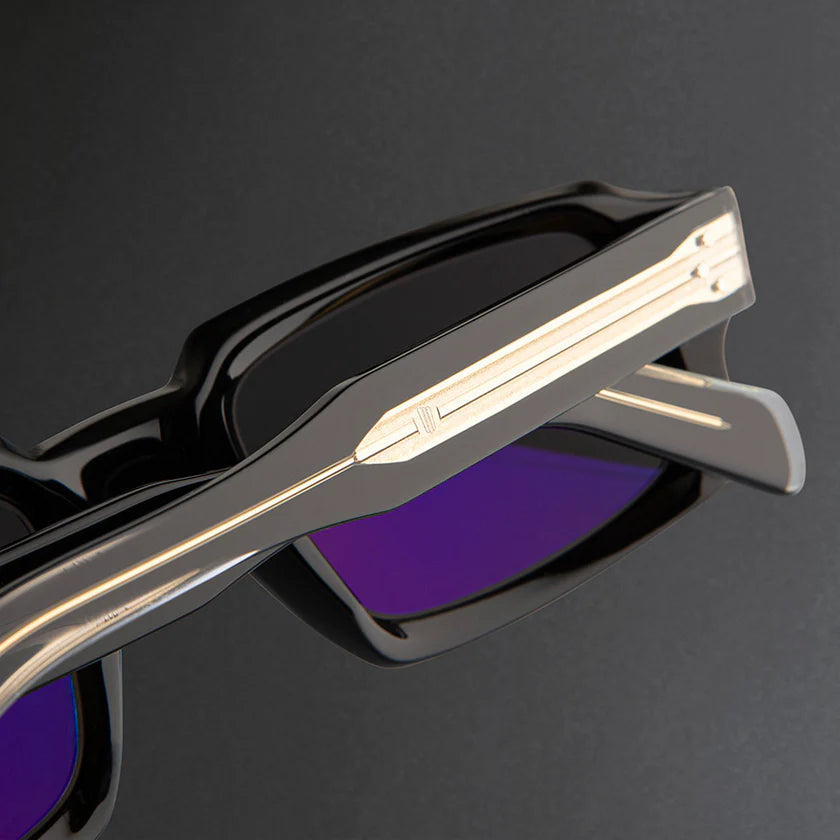 Cutler and Gross CGSN 9495 01 Black Limited Edition Gold