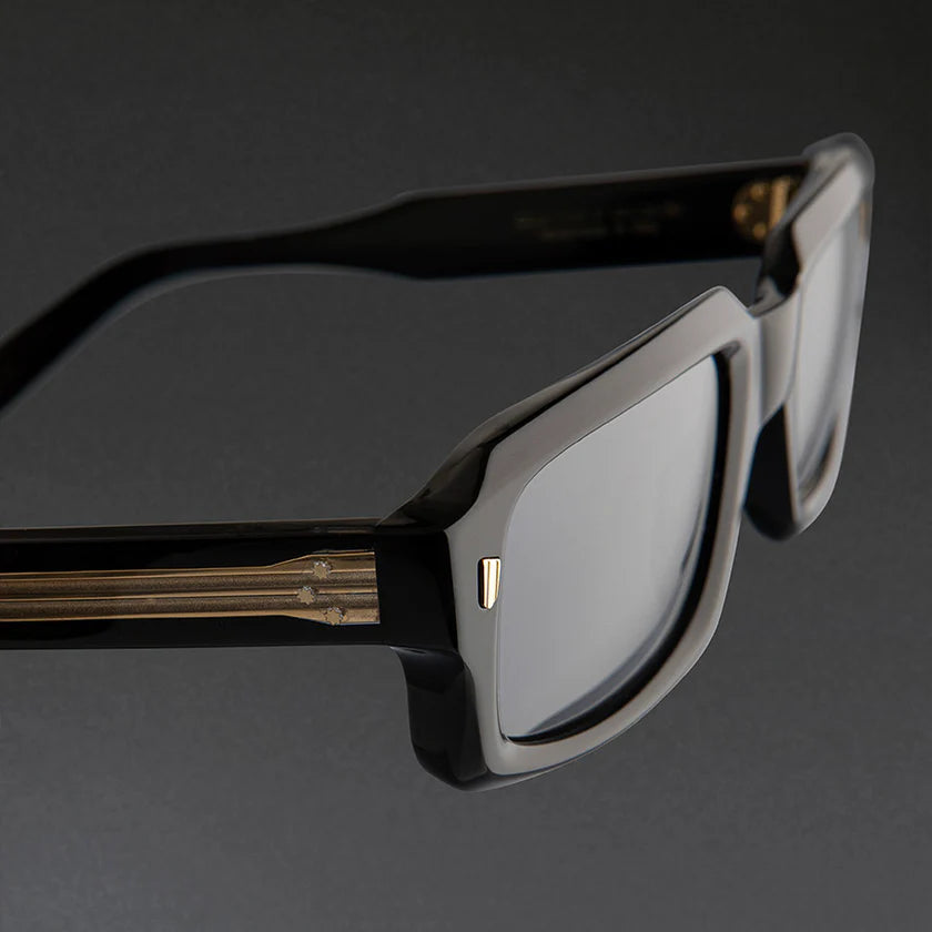 Cutler and Gross CGSN 9495 01 Black Limited Edition Gold