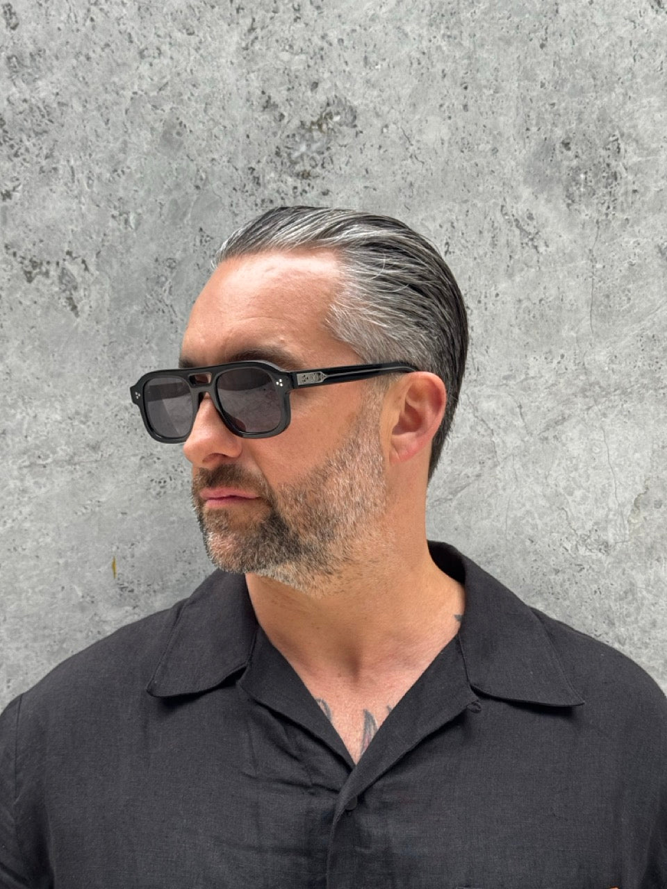 Akila Dillinger 2211 01 01 Black