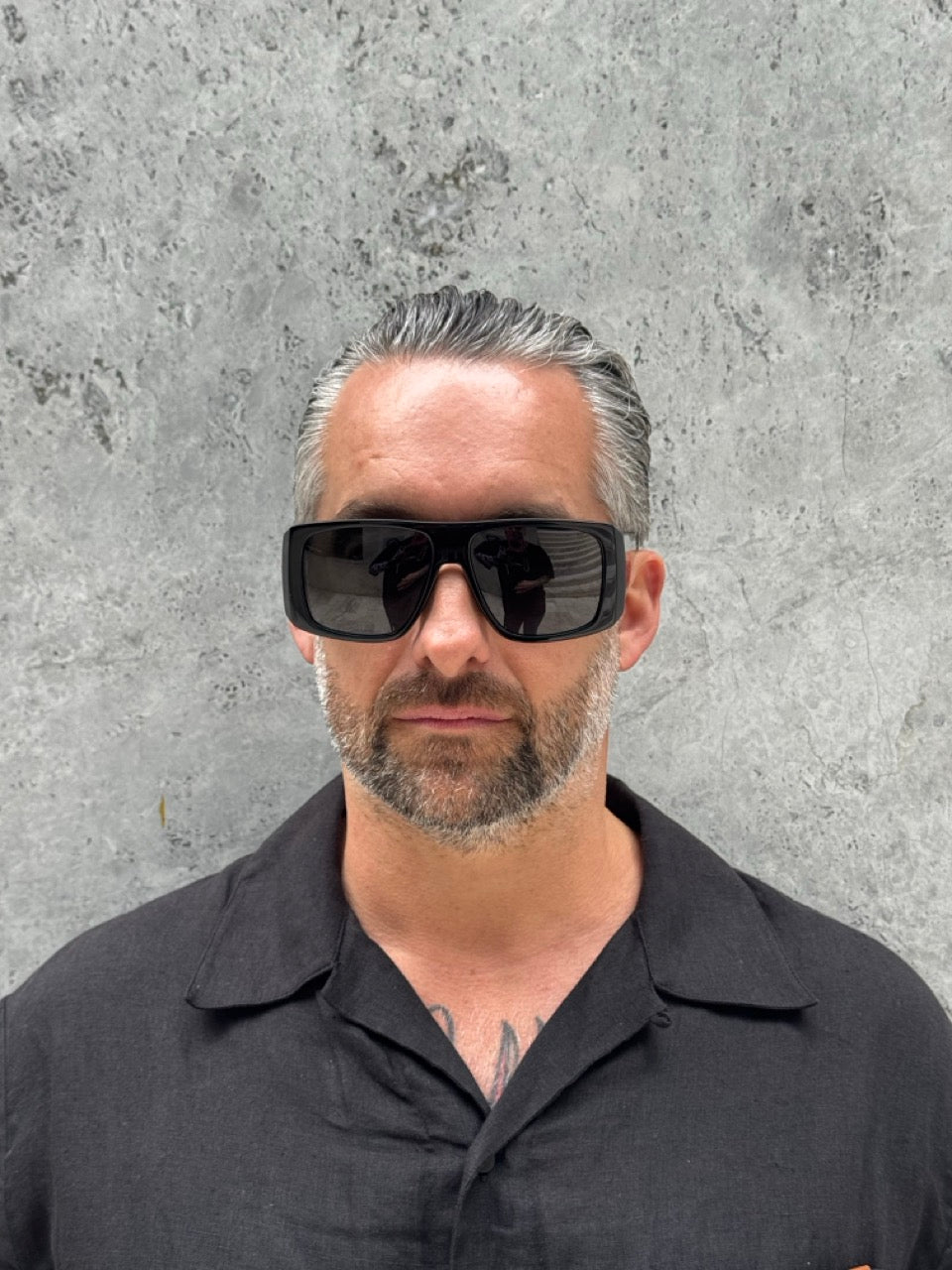 Saint Laurent SL 832 001 Black