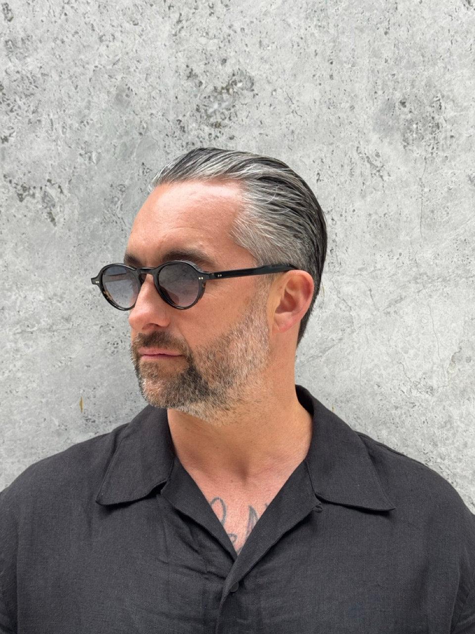 Cutler and Gross CGSN The Great Frog GR08 02 Black on Havana