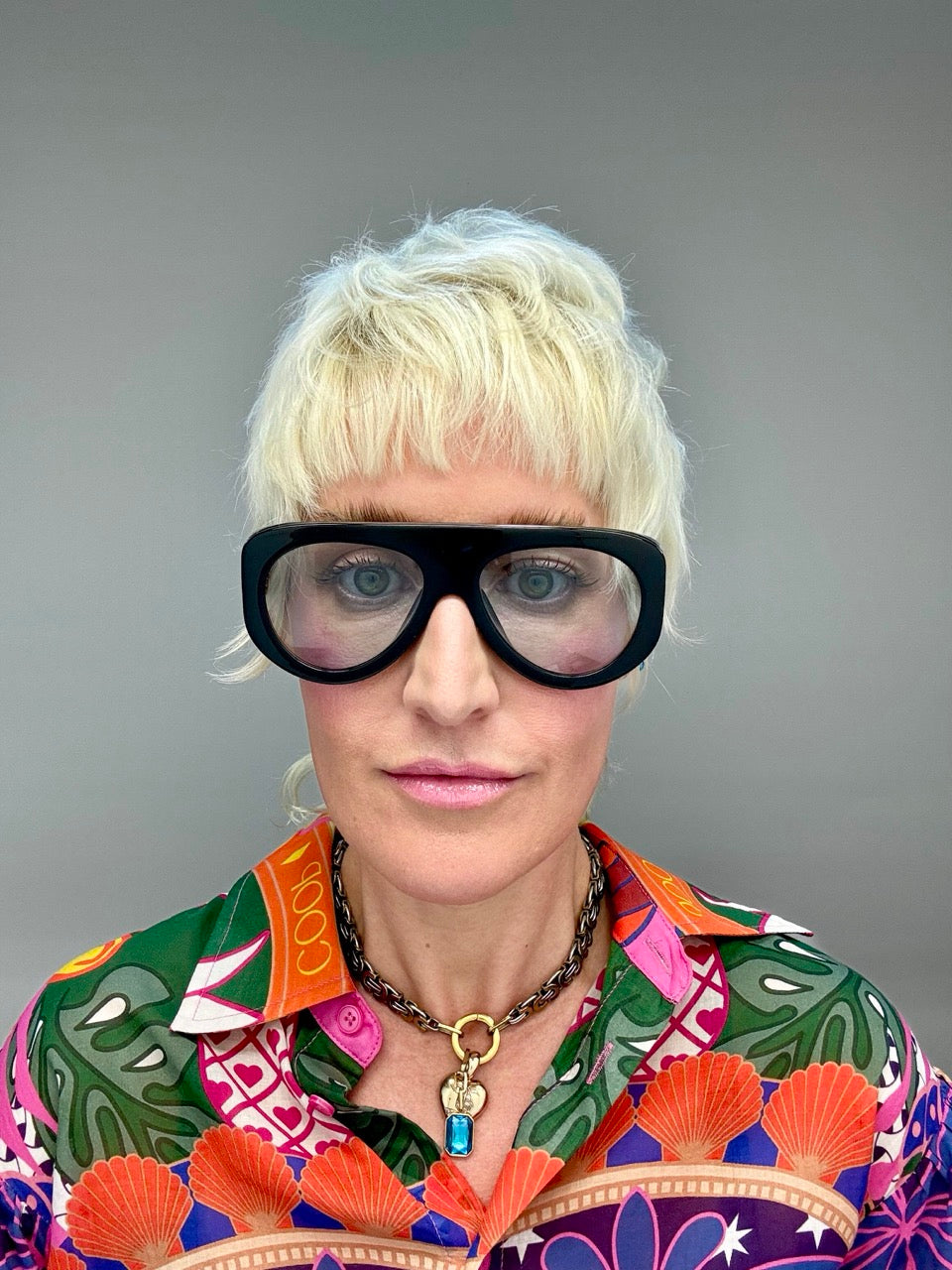 Bottega Veneta BV 1362 004 Black Blue