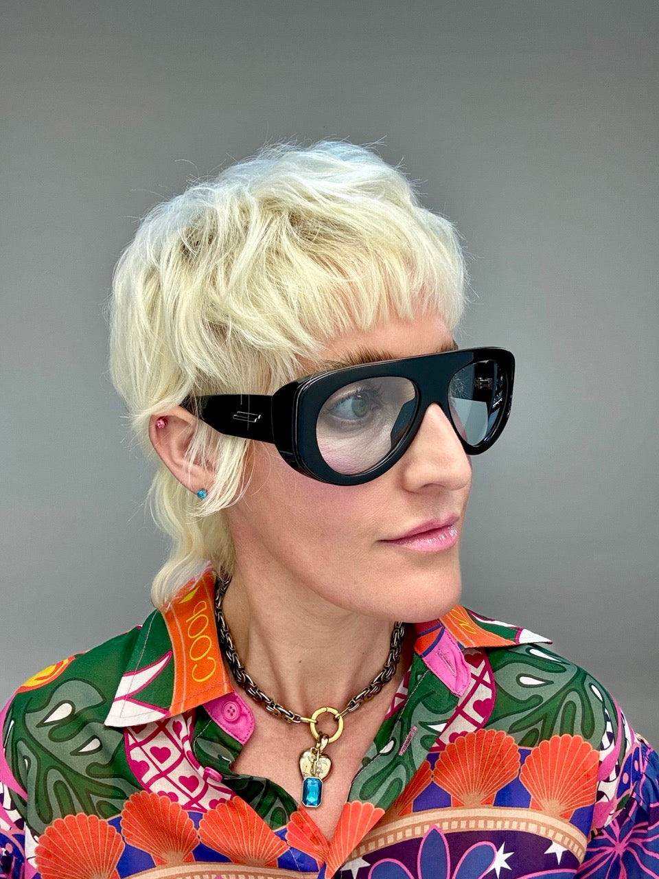 Bottega Veneta BV 1362 004 Black Blue