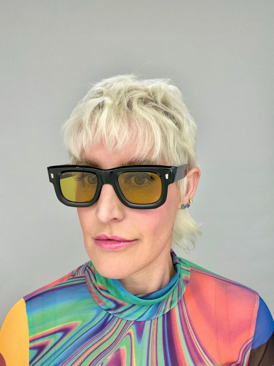 Cutler and Gross CGSN 1402 01 Black Amber