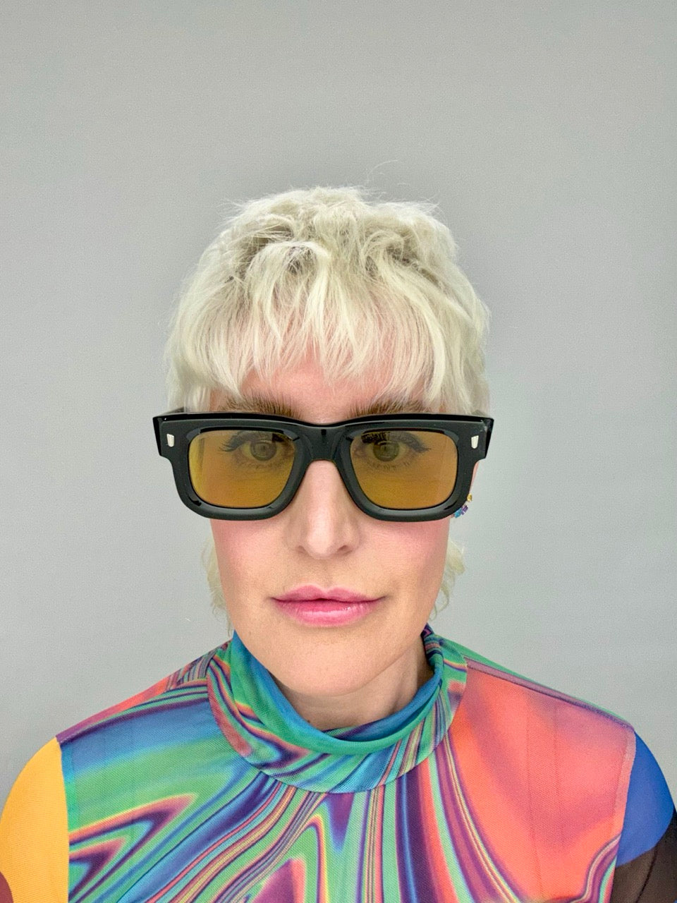 Cutler and Gross CGSN 1402 01 Black Amber