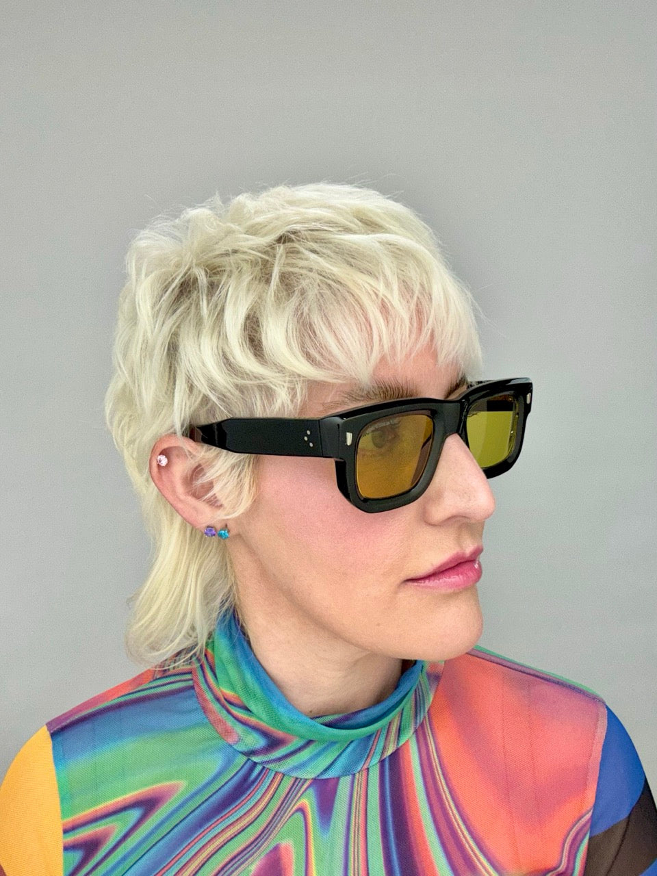 Cutler and Gross CGSN 1402 01 Black Amber