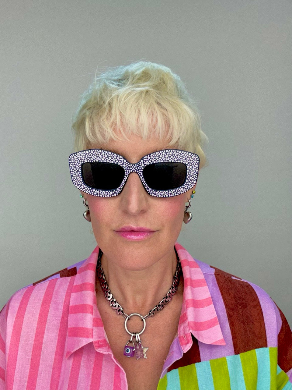 Loewe LW 4114IS 90A Crystal Dark