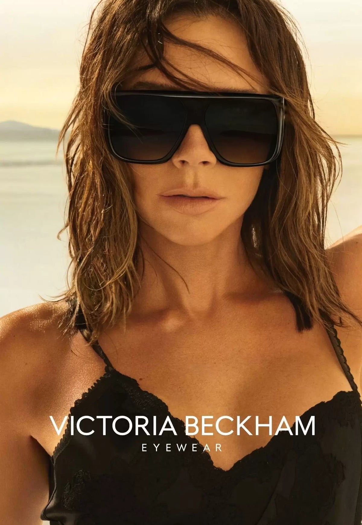 Victoria Beckham VB 7007 807 IR Black