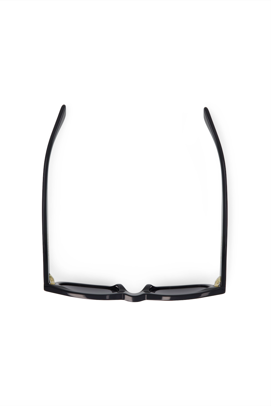 Americus Cedrico Black