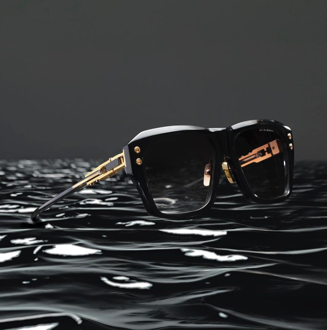 Dita Grand APX DTS 417 A 01 Ink Gold